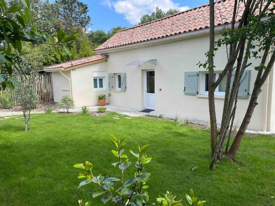 Petite Maison Avec Jardin Au Calme Floirac  Exterior foto